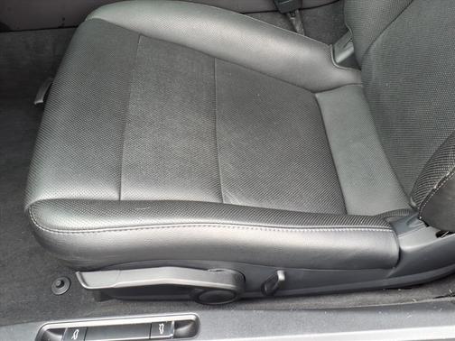 2022 Porsche 718 Cayman T