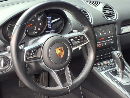 2022 Porsche 718 Cayman T