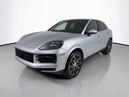 Dolomite Silver Metallic 2025 Porsche Cayenne AWD