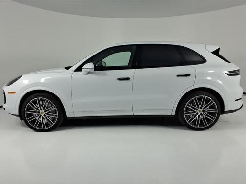 2022 Porsche Cayenne Turbo