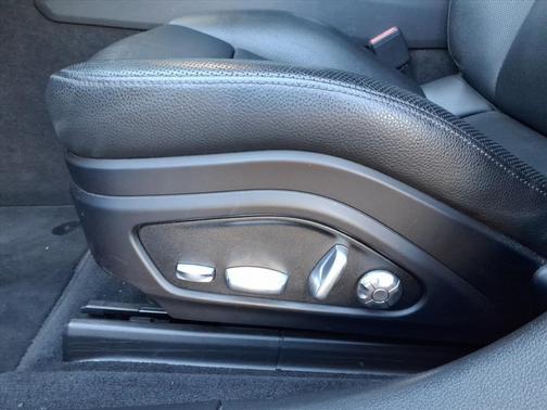 2019 Porsche Panamera Base