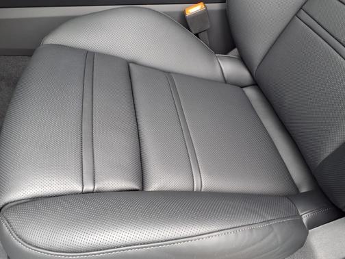 2025 Porsche Cayenne AWD