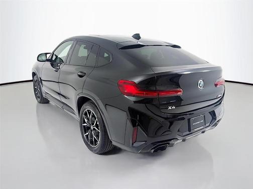 2023 BMW X4 M40i