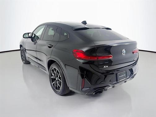 2023 BMW X4 M40i