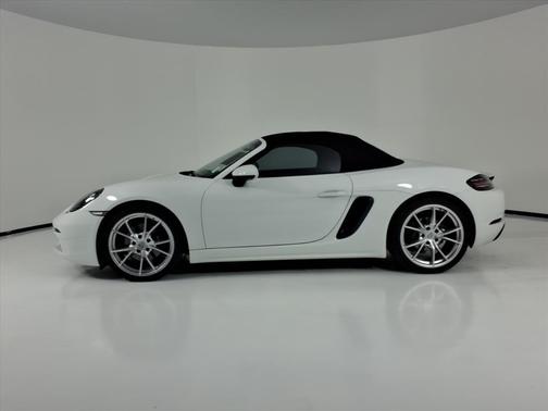 2023 Porsche 718 Boxster 