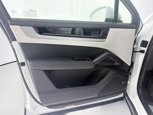 2026 Porsche Cayenne S Coupe AWD