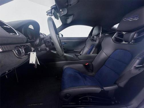 2023 Porsche 718 Cayman GT4 RS