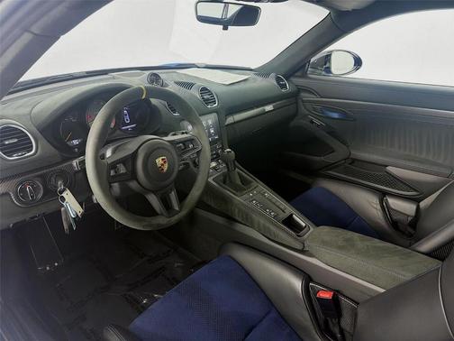2023 Porsche 718 Cayman GT4 RS