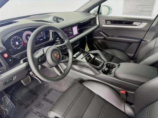 2025 Porsche Cayenne S Coupe AWD