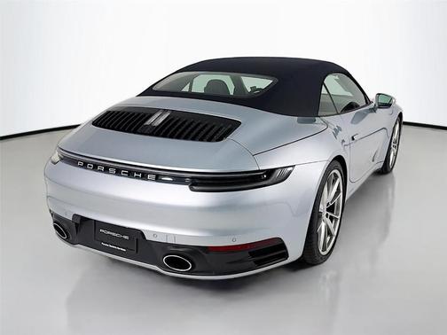 2021 Porsche 911 Carrera S