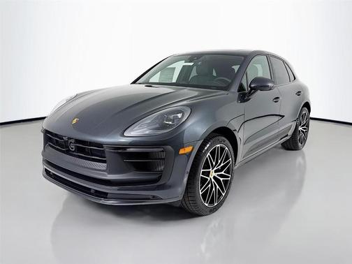 Volcano Grey Metallic 2026 Porsche Macan GTS