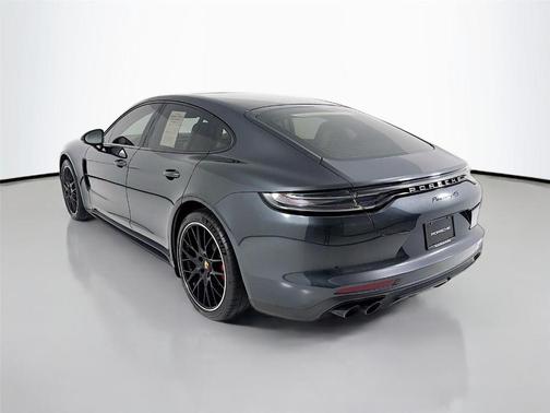 2023 Porsche Panamera 4S