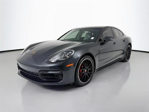 2023 Porsche Panamera 4S