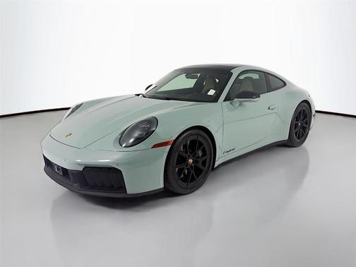 Green 2025 Porsche 911 Carrera 4 GTS