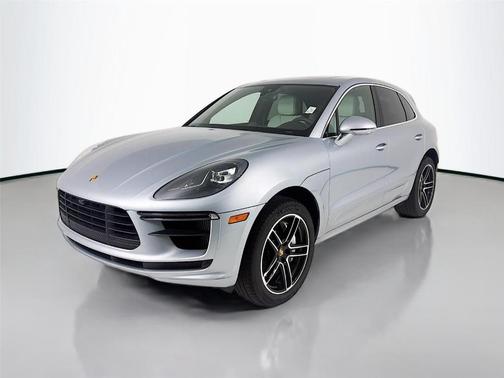 2021 Porsche Macan Turbo
