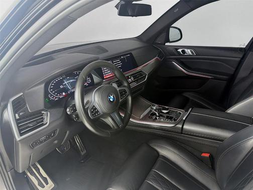Black Sapphire Metallic 2021 BMW X5 sDrive40i