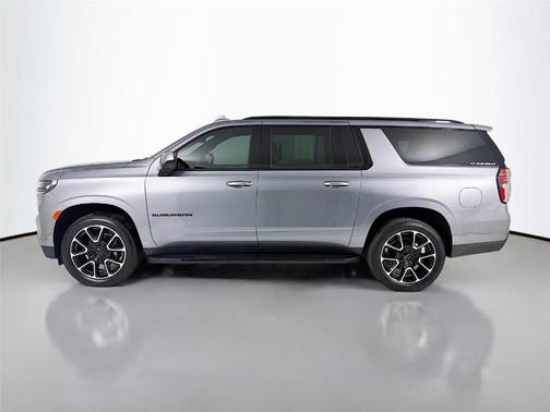 2021 Chevrolet Suburban RST