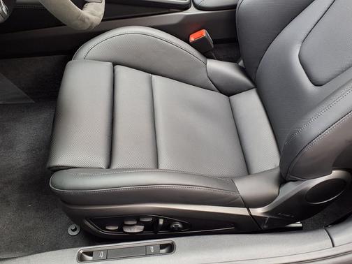 2026 Porsche 911 Carrera