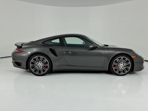 2015 Porsche 911 Turbo