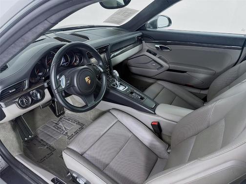 2015 Porsche 911 Turbo