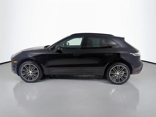 2023 Porsche Macan T