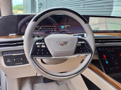 2025 Cadillac Escalade ESV Premium Luxury Platinum