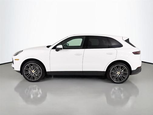 2023 Porsche Cayenne 
