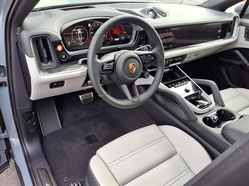 2026 Porsche Cayenne S