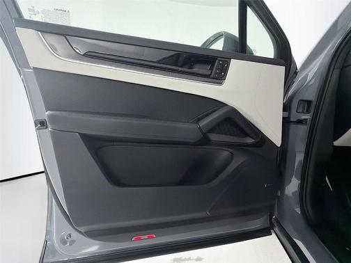 2026 Porsche Cayenne S