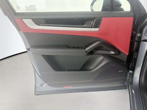 2026 Porsche Cayenne S Coupe AWD