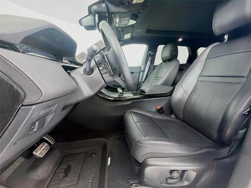 2024 Land Rover Range Rover Evoque Dynamic SE