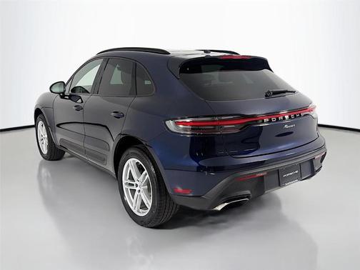 2023 Porsche Macan 