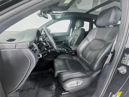 2023 Porsche Macan GTS