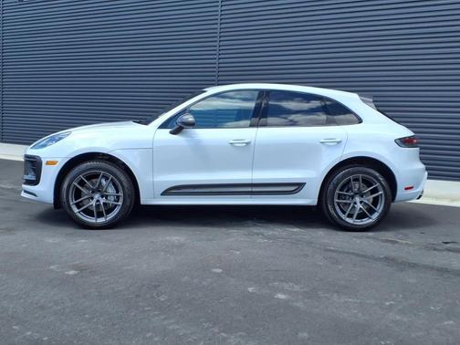2024 Porsche Macan T