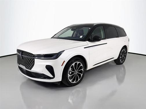 2025 Lincoln Nautilus Reserve