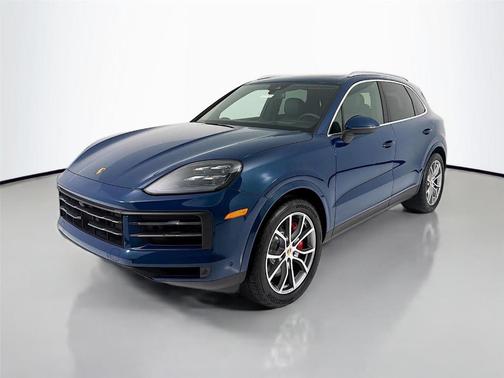2025 Porsche Cayenne S