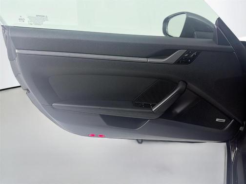 2020 Porsche 911 Carrera