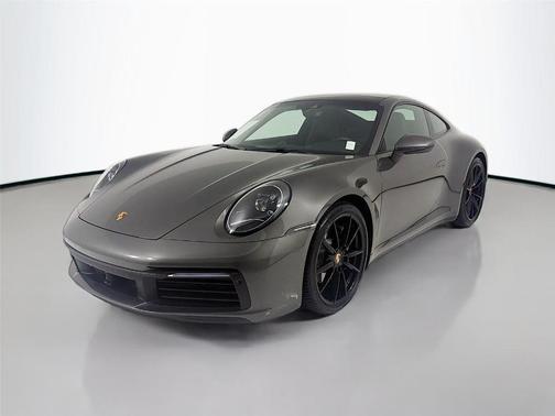 2020 Porsche 911 Carrera