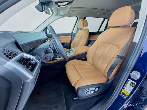 Tanzanite Blue II Metallic 2024 BMW X7 xDrive40i