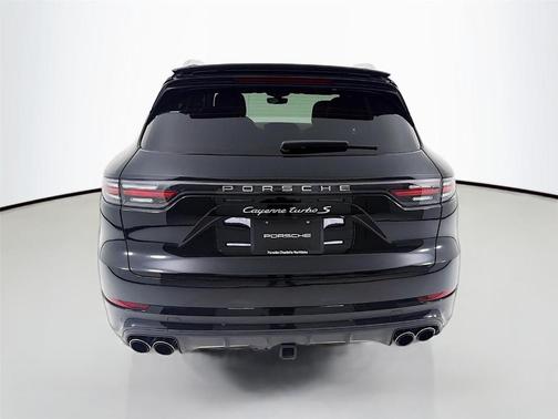 2023 Porsche Cayenne Turbo S
