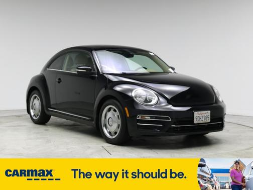 2019 Volkswagen Beetle SE