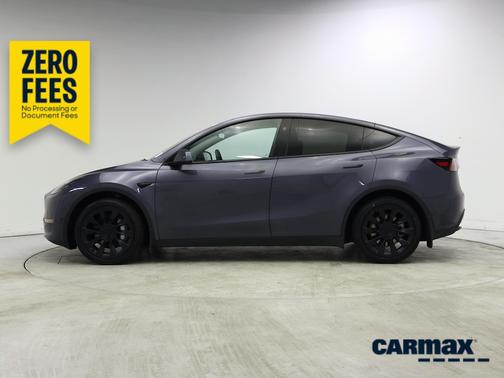 Gray 2023 Tesla Model Y Long Range