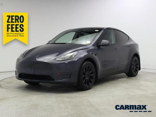 Gray 2023 Tesla Model Y Long Range