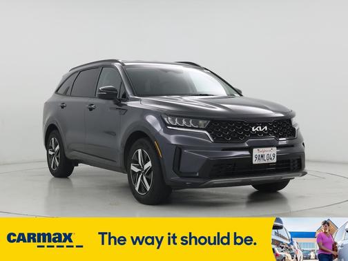 2022 Kia Sorento S