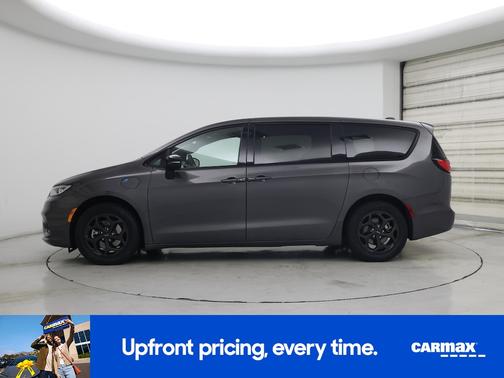 2023 Chrysler Pacifica Hybrid Limited