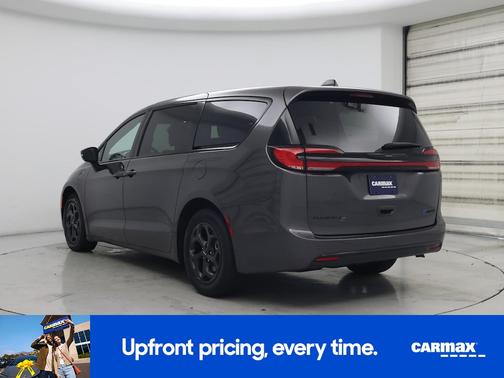 2023 Chrysler Pacifica Hybrid Limited