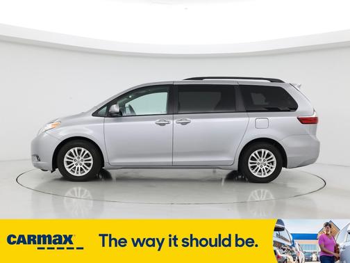 2016 Toyota Sienna XLE