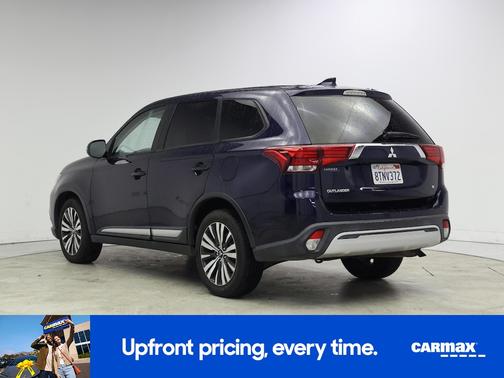 2020 Mitsubishi Outlander SE