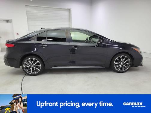 Black 2020 Toyota Corolla SE