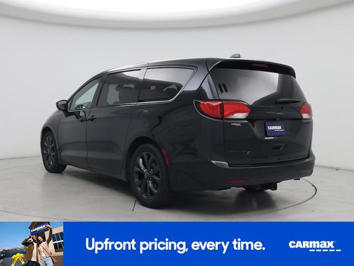 2020 Chrysler Pacifica Touring